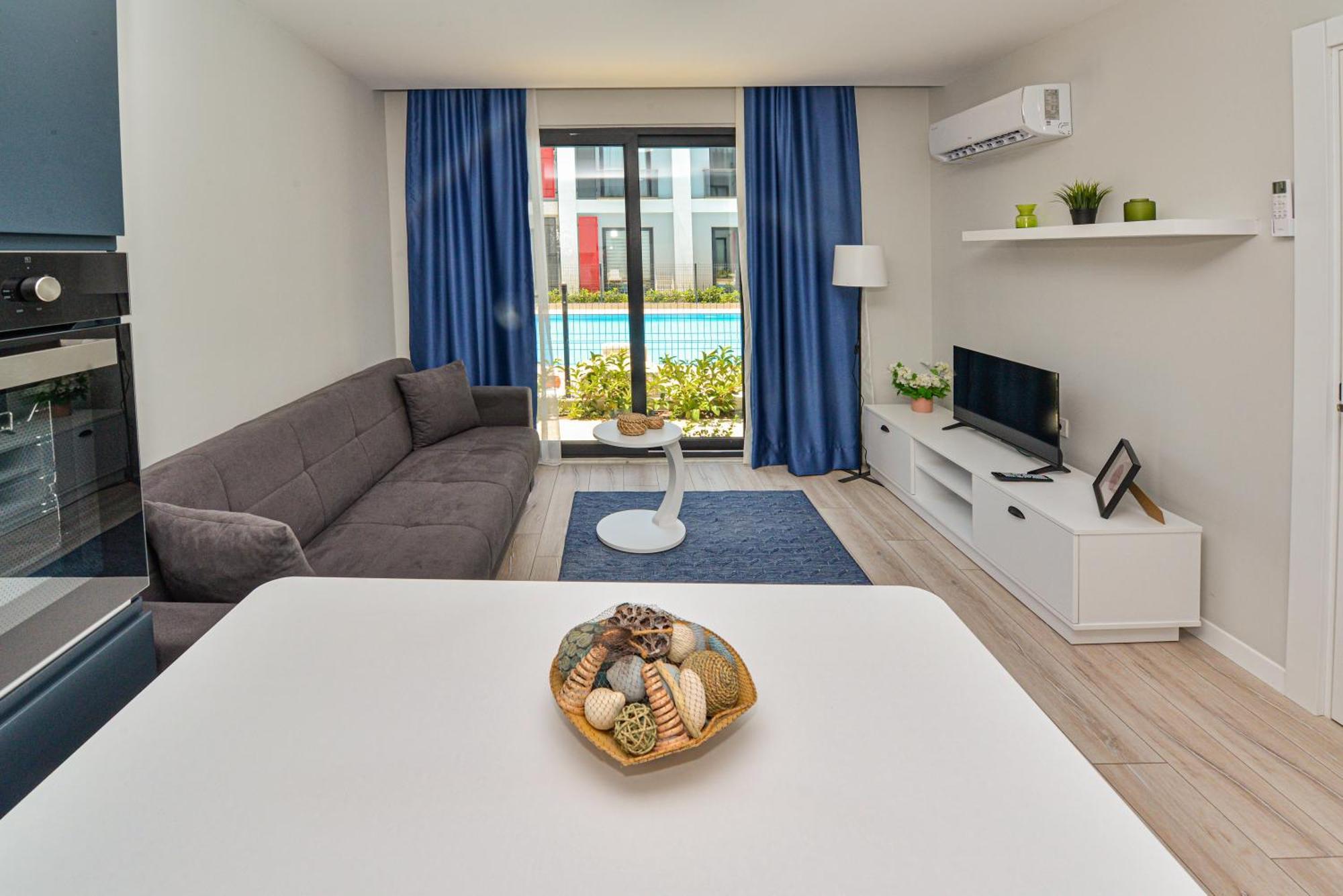 C Suites Antalia Airport Exterior photo